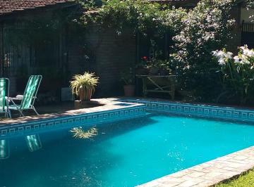 Casa · 230m² · 5 Ambientes · 2 Cocheras · Venta Casa 5 Amb. Barrio La Bota Benavidez Tigre