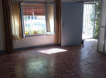 Casa · 120m² · 5 Ambientes · Casa en Venta Barrio Santa Ana