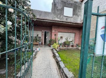 Casa · 103m² · 4 Ambientes · 1 Cochera · Venta Casa 3 Ambientes en La Tablada