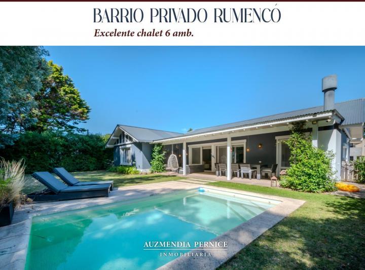Casa · 220m² · 6 Ambientes · 3 Cocheras