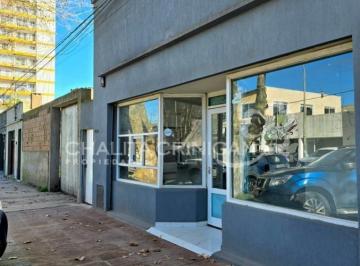 Casa · 151m² · 6 Ambientes · ¡Venta! Gral. Madariaga, Bs. As. Casa con Local en Zona Centrica