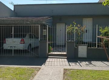 Casa · 123m² · 4 Ambientes · Casa en Venta - 3 Dorm. 1 Baño - General Belgrano