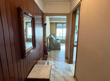 Departamento 63m² Alquiler Flores Norte · Muy Buen Departamento 2 Ambientes Al Frente con Balcon Terraza.