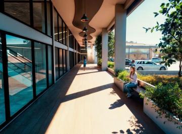 Oficina comercial · 65m² · Oficina en Venta en Shopping Cardinal en Pilar del Este, Pilar, G. B. a. Zona Norte