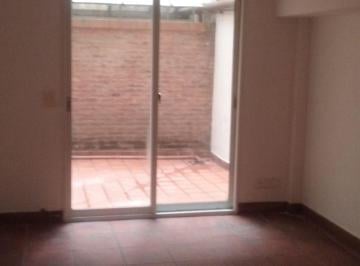 Departamento en Alquiler de 2 ambientes San Isidro · Dpto de 2 Amb con Patio, coch y Baulera