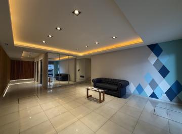 hall de Ingreso · Departamento 1 Dormitorio con Patio Extragrande 143 m² Pichincha Cercano a Facultades