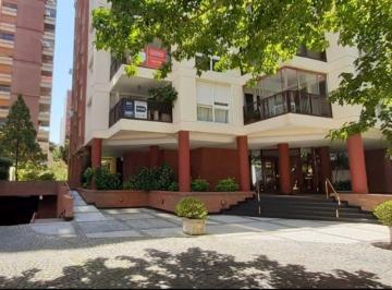 Departamento de 3 ambientes, San Isidro · Excelente Departamento en Venta en Acassuso de 3 Ambientes con Cochera y Baulera