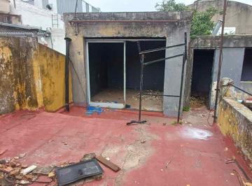 PH · 66m² · 3 Ambientes · Venta PH a Refaccionar 3 Ambientes Terraza Flores