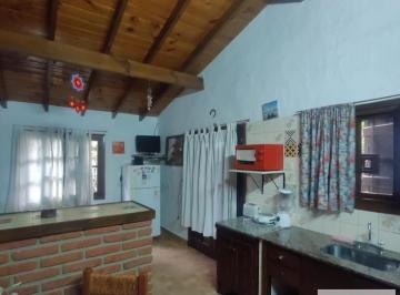 Casa · 70m² · 4 Ambientes · 1 Cochera · Casa en Venta - 3 Dorm. 2 Baños - Villa Gesell