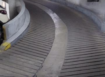 Garage · 13m² · Cochera en Venta - 13 m² - Recoleta