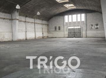 Bodega-Galpón · 1102m² · 1 Ambiente · Alquiler de Depósito de 1102 m² en Lomas del Mirador 14 m de Altura Sin Columnas