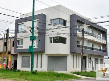 Local comercial · 80m² · Local en Venta - 80 m² - Los Hornos