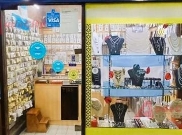 Local comercial · 16m² · 2 Ambientes · Venta Local y Fondo de Comercio Joyeria Sobre Libertad San Nicolas Caba