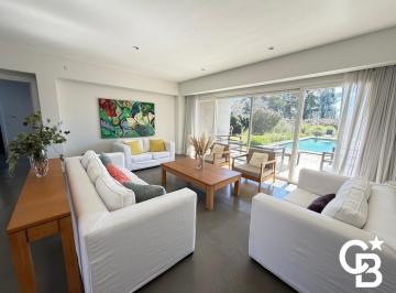 Casa · 396m² · 8 Ambientes · 4 Cocheras · Casa en Venta a Estrenar en Pilará - La Diligencia 7 Ambientes