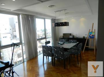 Departamento · 180m² · 5 Ambientes · Departamento en Venta - 4 Dorm. 4 Baños - 200 m² - Castelar