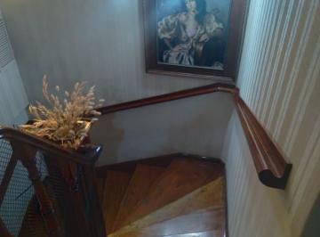 Casa · 300m² · 5 Ambientes · 2 Cocheras · Casa en Venta - 4 Dorm. 4 Baños - Bahía Blanca