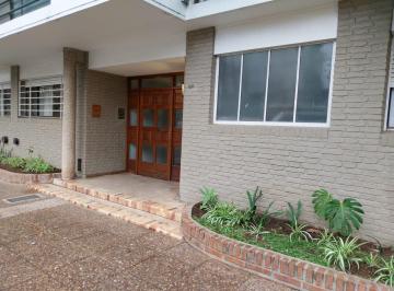 Entrada del edificio · Alquiler Dueño Directo, Apto Profesional, Bajas Expensas