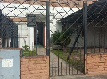 Casa de 3 ambientes, Esteban Echeverría · Alquiler Casa 3amb Coch Monte Grande