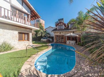 Casa · 340m² · 6 Ambientes · 6 Cocheras · Venta Casa 6 Ambientes B. Parque Aguirre, Acassuso