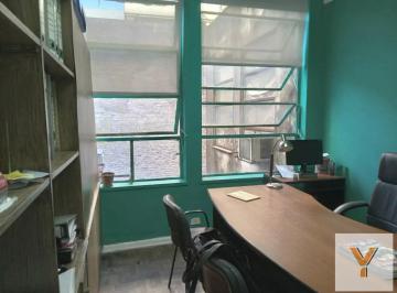 Oficina comercial · 38m² · 3 Ambientes · Oficina en Alquiler - 2 Despachos 4 Baños - 38 m² - Monserrat