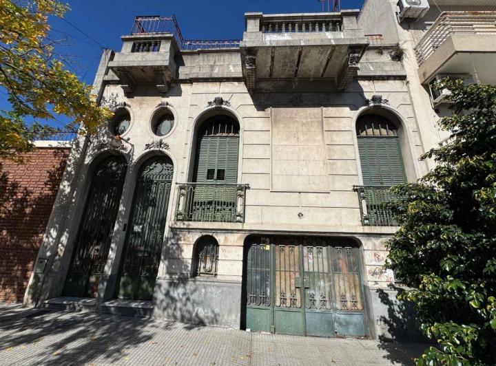 PH · 154m² · 6 Ambientes · 1 Cochera