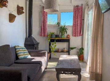 Casa · 60m² · 4 Ambientes · Casa Barrio Docente - Alvarado y Las Amapolas