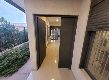 Casa · 200m² · 7 Ambientes · 2 Cocheras · Casa 3 Dormitorio Jardín y Pileta Luján B° Privado