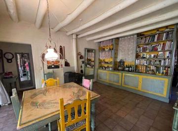 Casa · 290m² · 4 Ambientes · Casas en Venta con Pileta en Bermejo