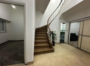 Casa · 160m² · 6 Ambientes · 1 Cochera · Venta - Casa Multifamiliar en Balvanera
