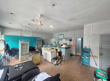 Local comercial · 350m² · Venta Local Paternal con Deposito