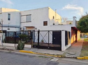 Casa · 100m² · 4 Ambientes · 2 Cocheras · Venta PH Casa 4 Amb El Talar Jardín Patio Cochera