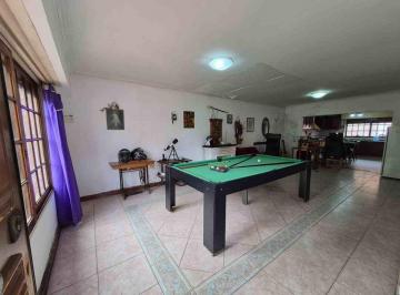 Casa · 96m² · 3 Ambientes · 1 Cochera · Casa - Lote Propio - 2 Viviendas - Garage - Banfield