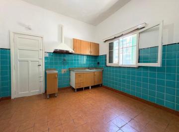 PH · 107m² · 3 Ambientes · 1 Cochera · Casa 3 Ambientes Venta - Quilmes Cochera y Patio