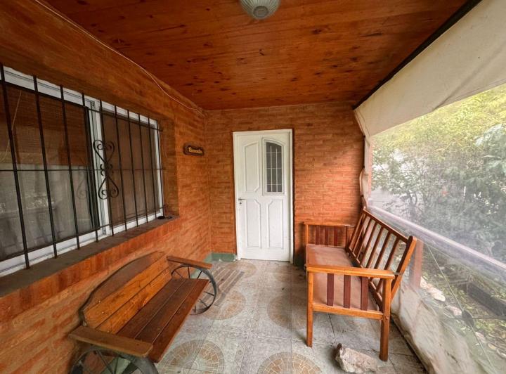 Casa · 71m² · 4 Ambientes · 1 Cochera