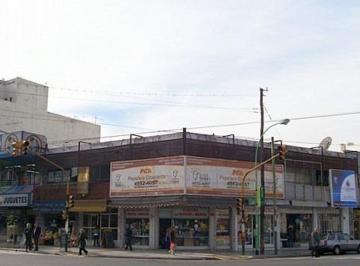 Local comercial · 85m² · Local a La Calle en Alquiler en Av Forest