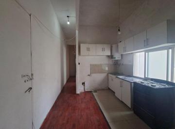 PH · 52m² · 3 Ambientes · Amplio 3 Amb. Sin Expensas Flores Luminoso