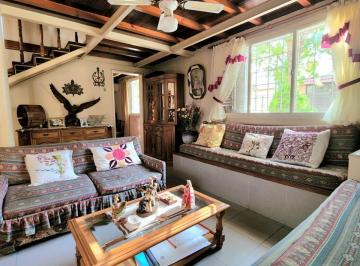 PH · 95m² · 4 Ambientes · PH 4 Amb. Venta P. Chacabuco. Al Frente C/terraza