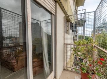 Departamento · 53m² · 3 Ambientes · Venta 3 Ambientes con Balcon Frente Coch. Opcional