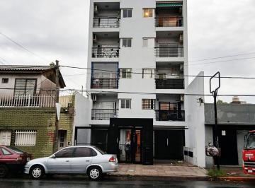 Departamento · 36m² · 2 Ambientes · Venta 2 Ambientes C/balcón Al Frente, Stos Lugares