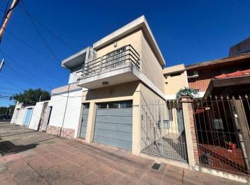 PH · 101m² · 4 Ambientes · 1 Cochera · Venta PH 4amb V. Luzu S/exp Cochera. Jardin. Playroom