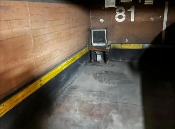 Garage · 11m² · Venta Cochera Microcentro