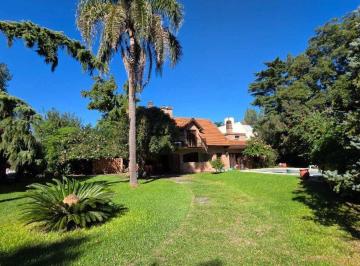 Casa · 270m² · 5 Ambientes · 2 Cocheras · Casa Venta Barrio Bello Horizonte Tigre 4 Amb