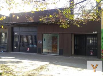 Local comercial · 290m² · 8 Ambientes · 1 Cochera · Edificio Comercial en Venta - 290 m² - Tolosa