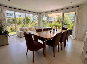 Departamento · 110m² · 4 Ambientes · 3 Cocheras · Departamento en Venta en Castaños Nordelta | Pb con Jardín, 4 Amb y 3 Cocheras