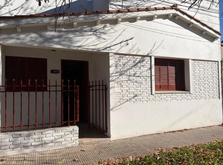 Casa · 125m² · 2 Ambientes · 1 Cochera