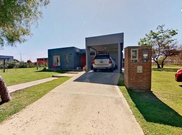 Casa · 137m² · 4 Ambientes · 2 Cocheras · Venta Casa Pilar del Este