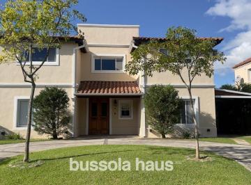 Casa · 266m² · 5 Ambientes · 3 Cocheras · Casa en Venta con 4 Dorm. en Nordelta