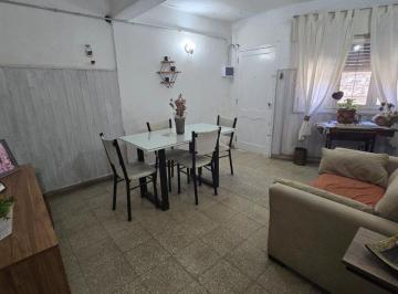 Casa · 128m² · 5 Ambientes · Venta Casa Interna 2 Dorm. Barrio Arroyito