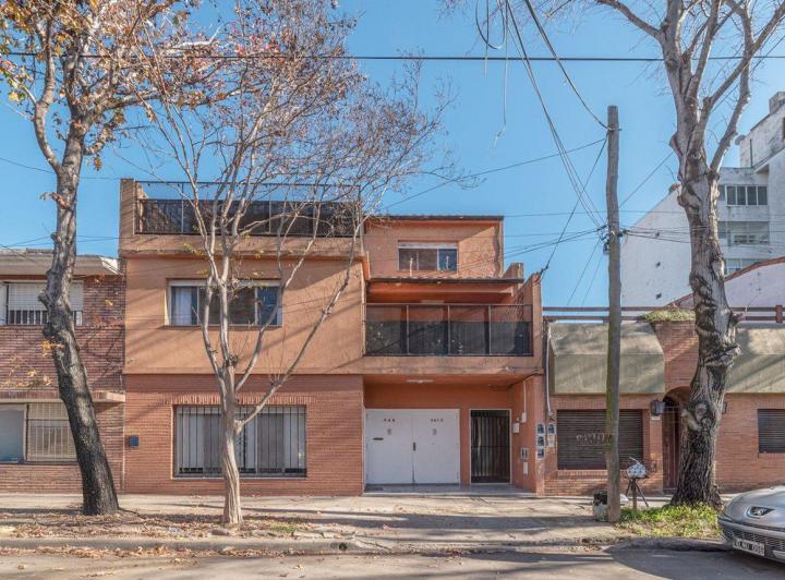PH · 200m² · 6 Ambientes · 1 Cochera