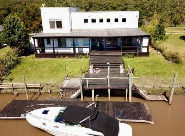 Casa · 175m² · 5 Ambientes · Casa 5 Amb Venta en Isla del Este. Quincho Amarra
